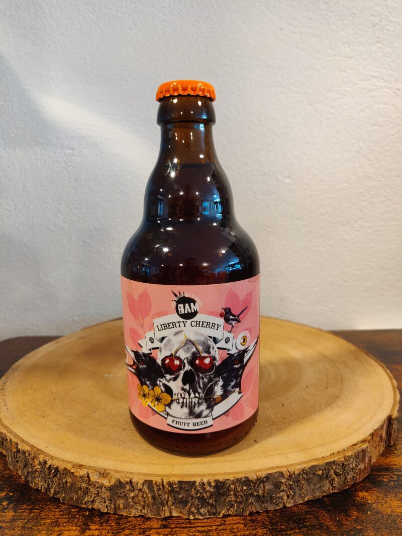 Bière artisanale à la cerise